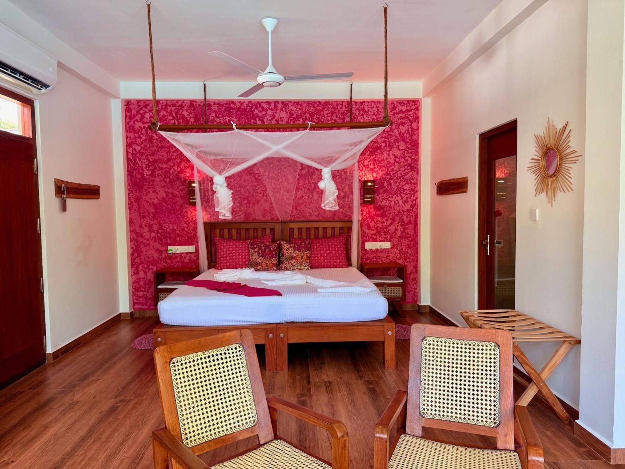 Sri Palms Bed and Breakfast Kosgoda Eksteriør billede
